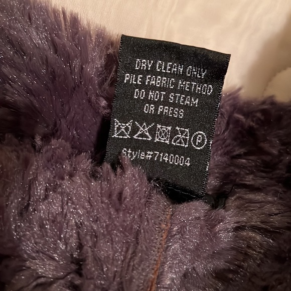 KATIE TODD Faux Suede Faux Fur Lined Wrap - Picture 7 of 7